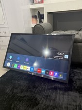 Samsung 32-inch Smart TV